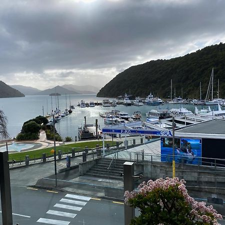 Picton Waterfront Apartments Екстер'єр фото