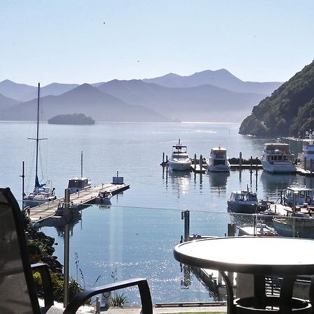 Picton Waterfront Apartments Екстер'єр фото