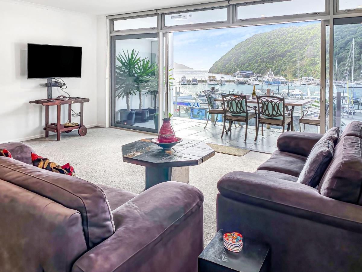 Picton Waterfront Apartments Екстер'єр фото