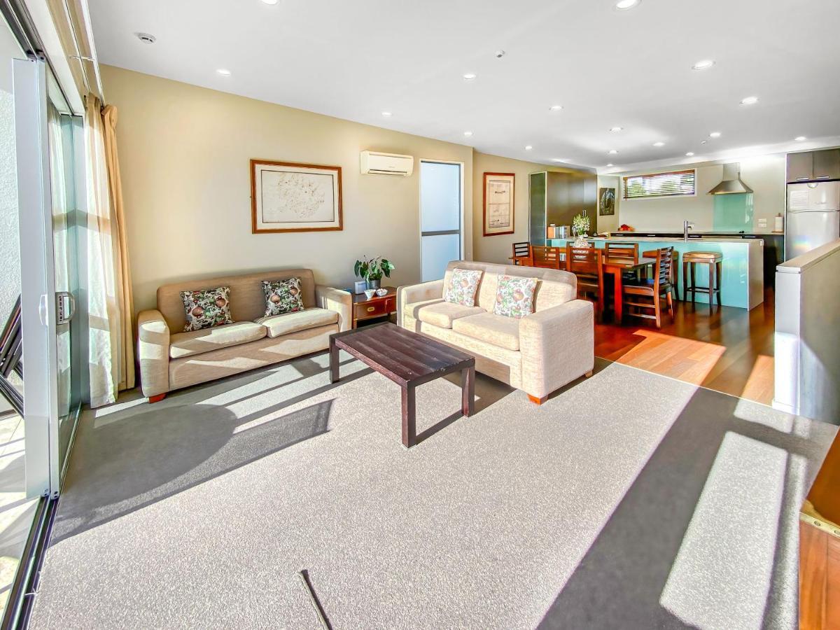 Picton Waterfront Apartments Екстер'єр фото