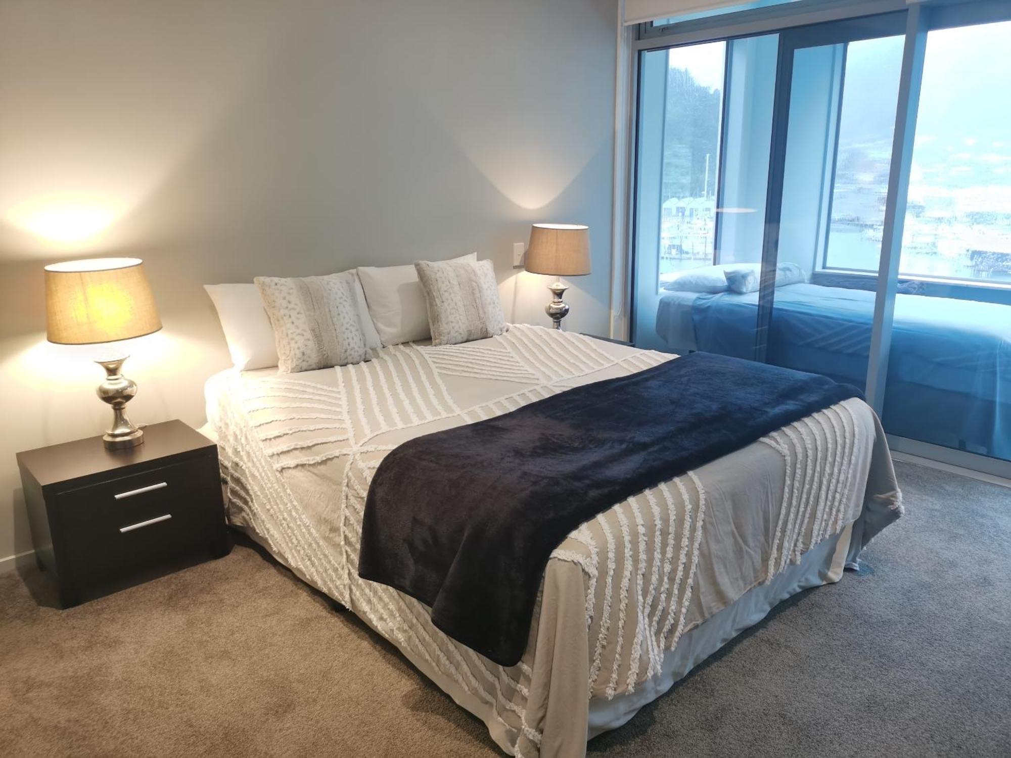 Picton Waterfront Apartments Екстер'єр фото