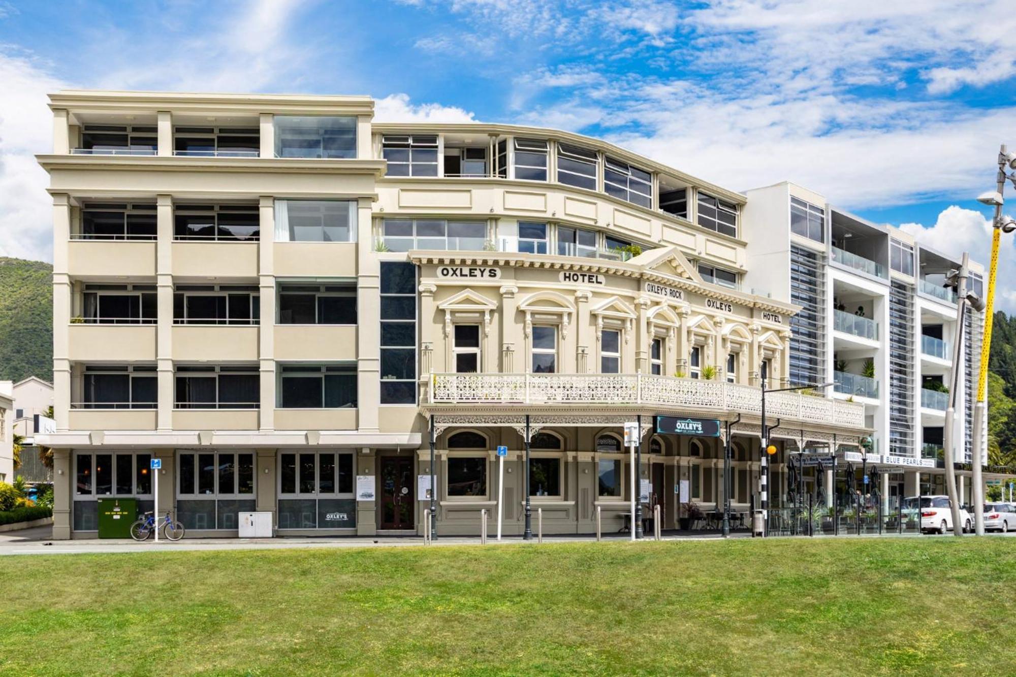 Picton Waterfront Apartments Екстер'єр фото